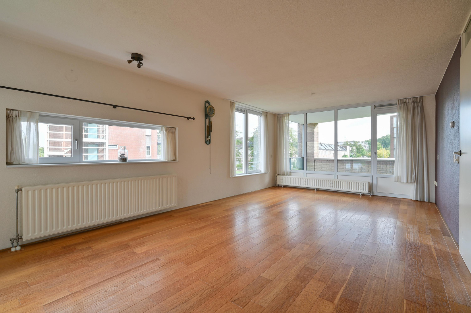 Appartement te koop: Weegbree 77, Mijdrecht
