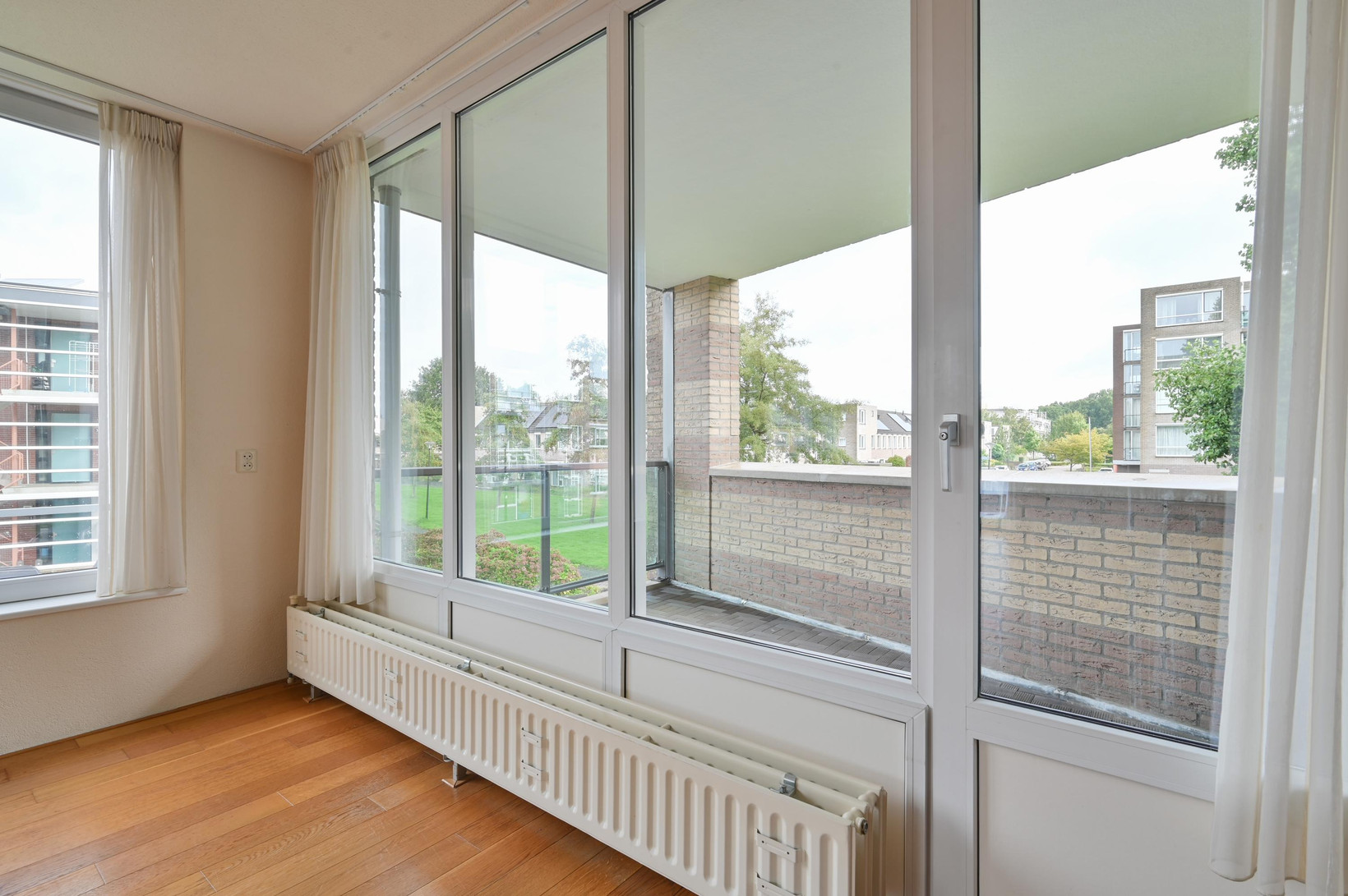 Appartement te koop: Weegbree 77, Mijdrecht