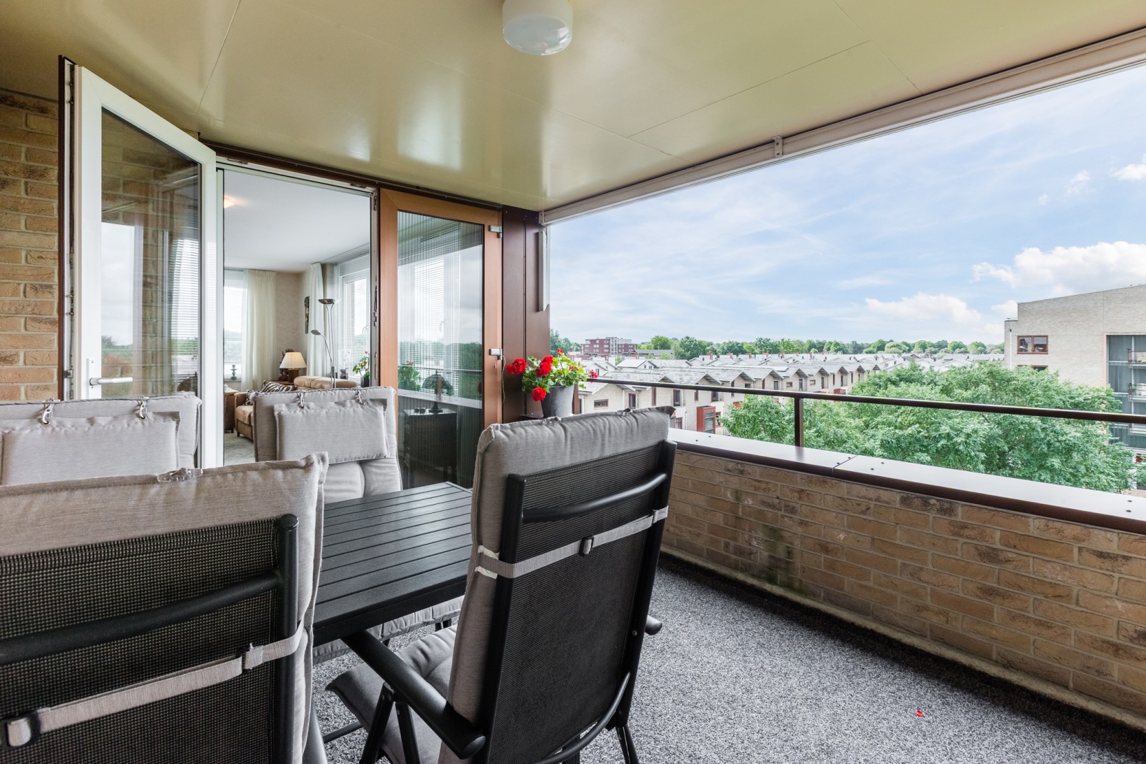 Appartement te koop: Korenbloem 24, Mijdrecht