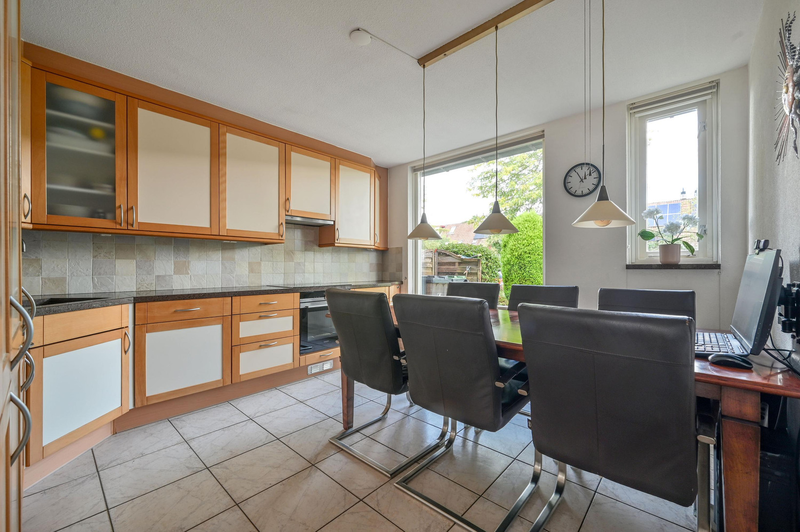 Tussenwoning te koop: Viergang 32, Mijdrecht
