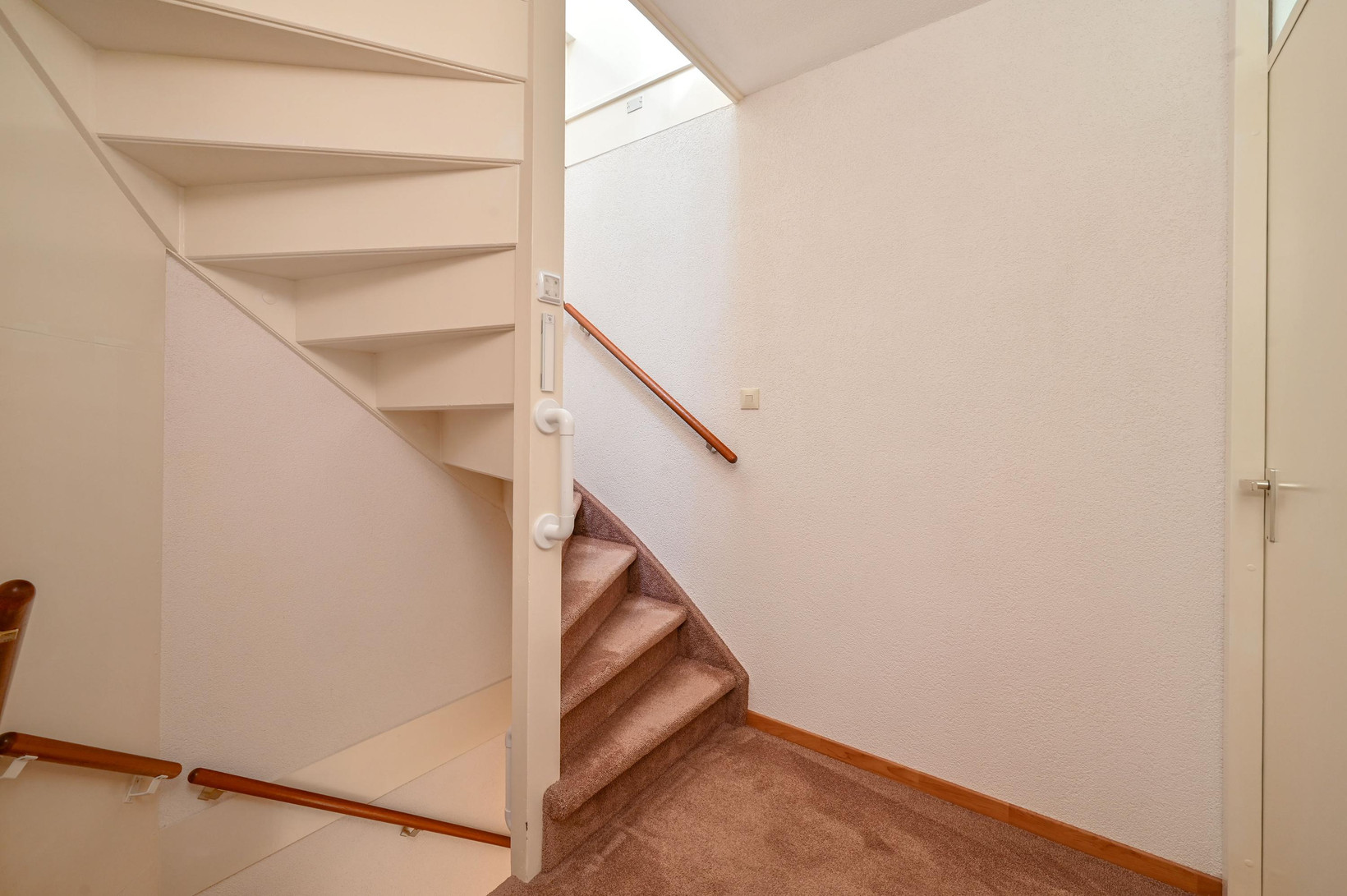 Tussenwoning te koop: Viergang 32, Mijdrecht
