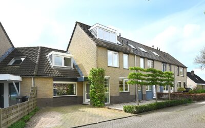 De Vang 9