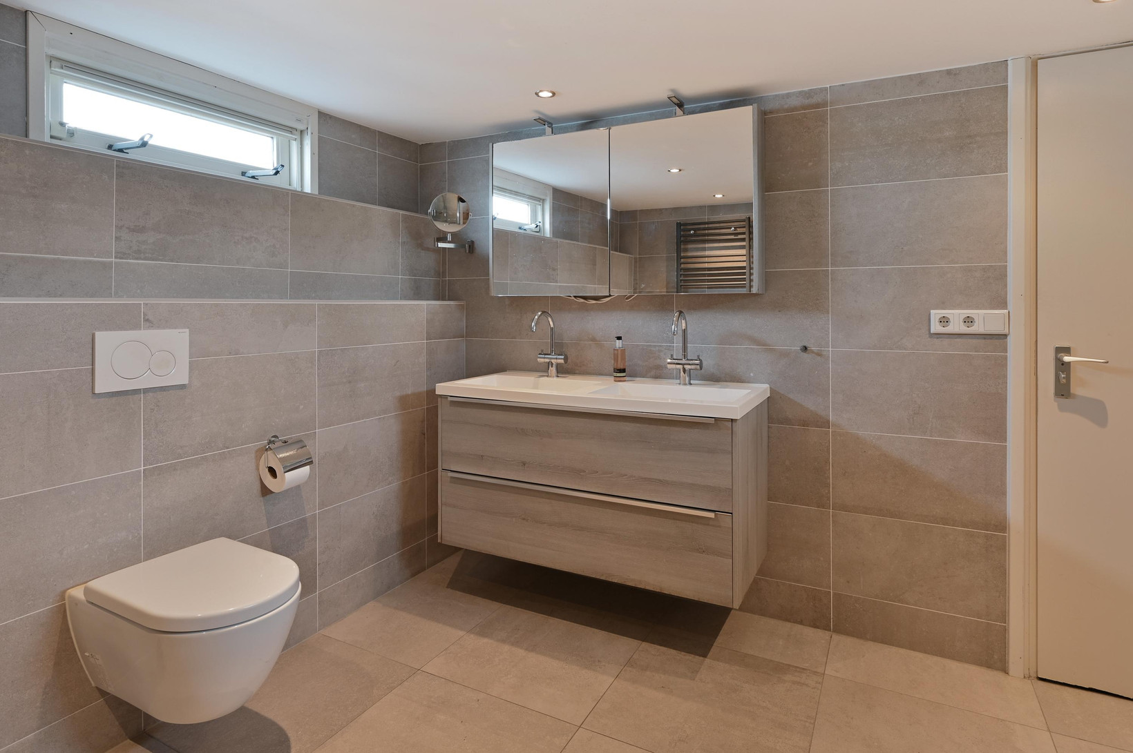 Woning te koop: Vinkenkade 7B, Vinkeveen