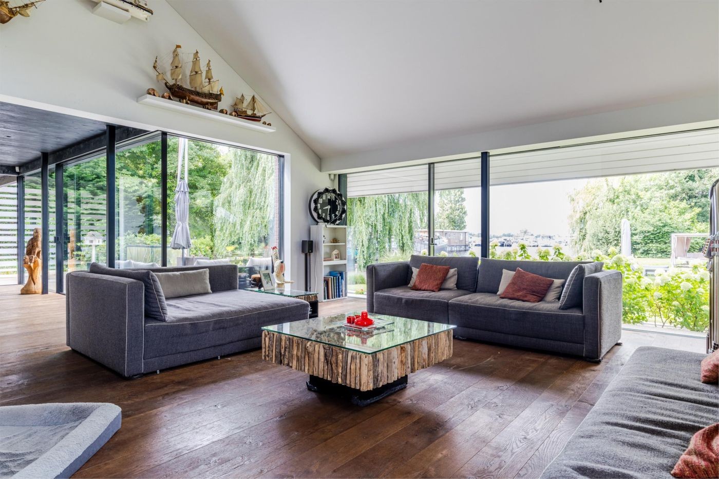 Vrijstaande woning te koop: Groenlandse kade 17A, Vinkeveen