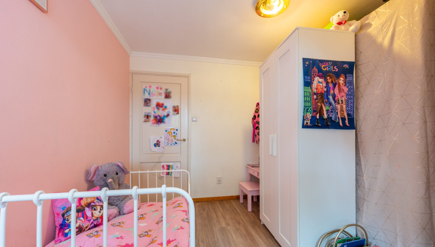 Twee-onder-één-kap te koop: Groenlandse kade 18, Vinkeveen
