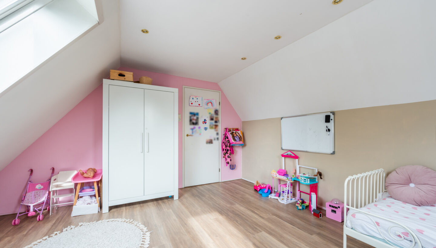 Twee-onder-één-kap te koop: Groenlandse kade 18, Vinkeveen