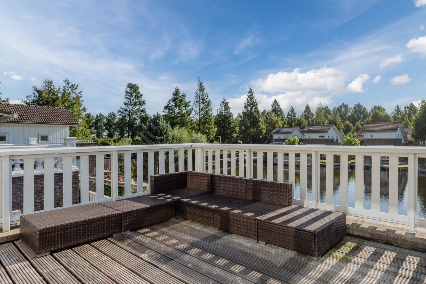 Vrijstaande woning te koop: Vinkenkade 77R211, Vinkeveen