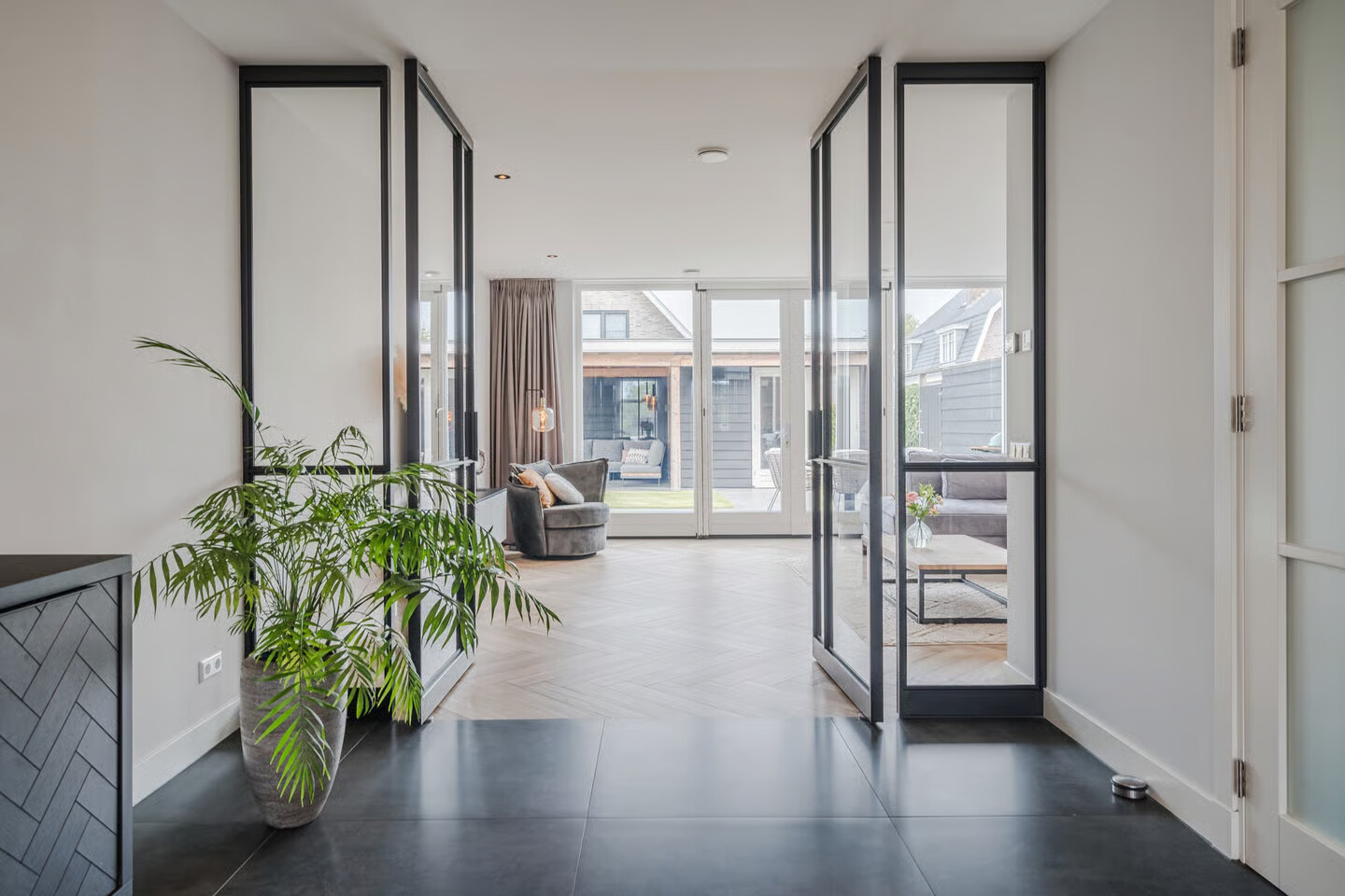 Vrijstaande woning te koop: Achterbos 8, Vinkeveen