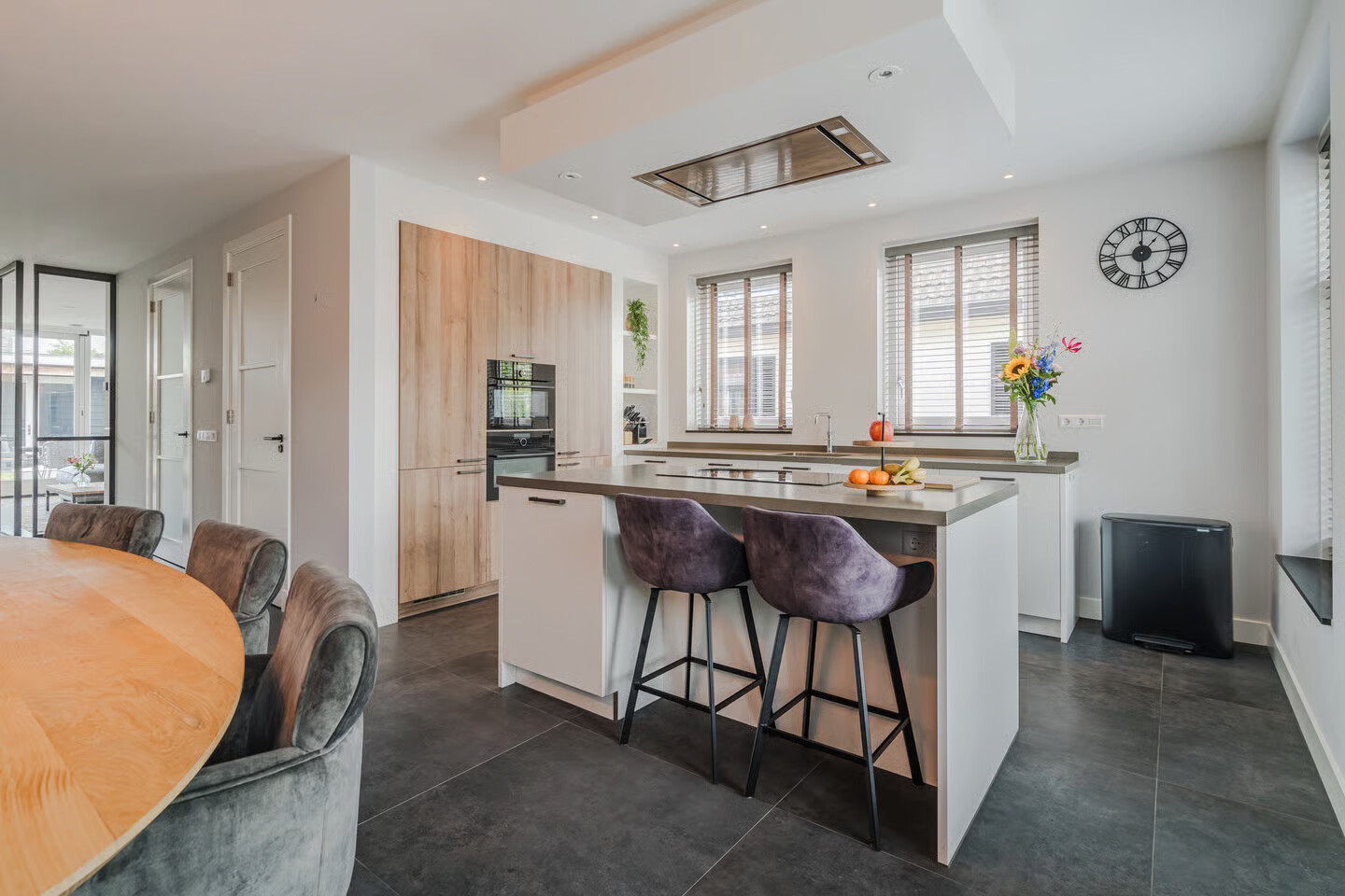 Vrijstaande woning te koop: Achterbos 8, Vinkeveen