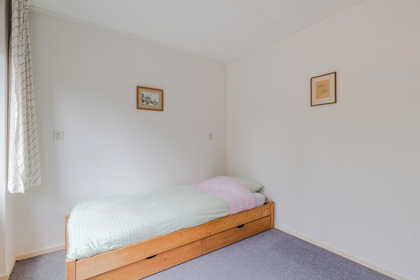 Tussenwoning te koop: Plevierenlaan 32, Vinkeveen