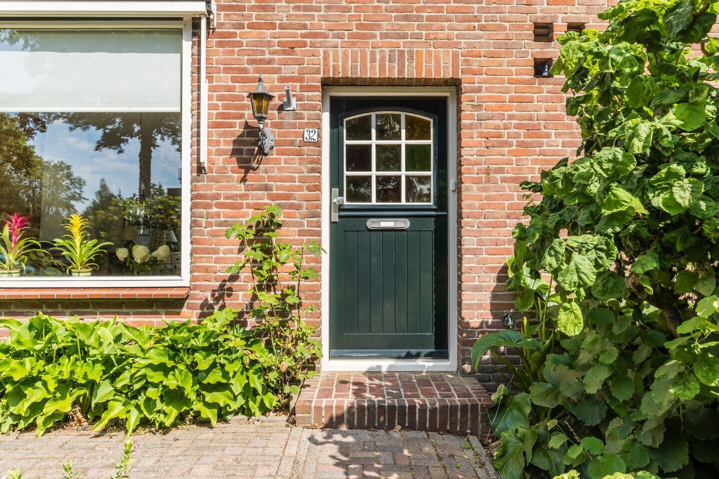 Tussenwoning te koop: Plevierenlaan 32, Vinkeveen