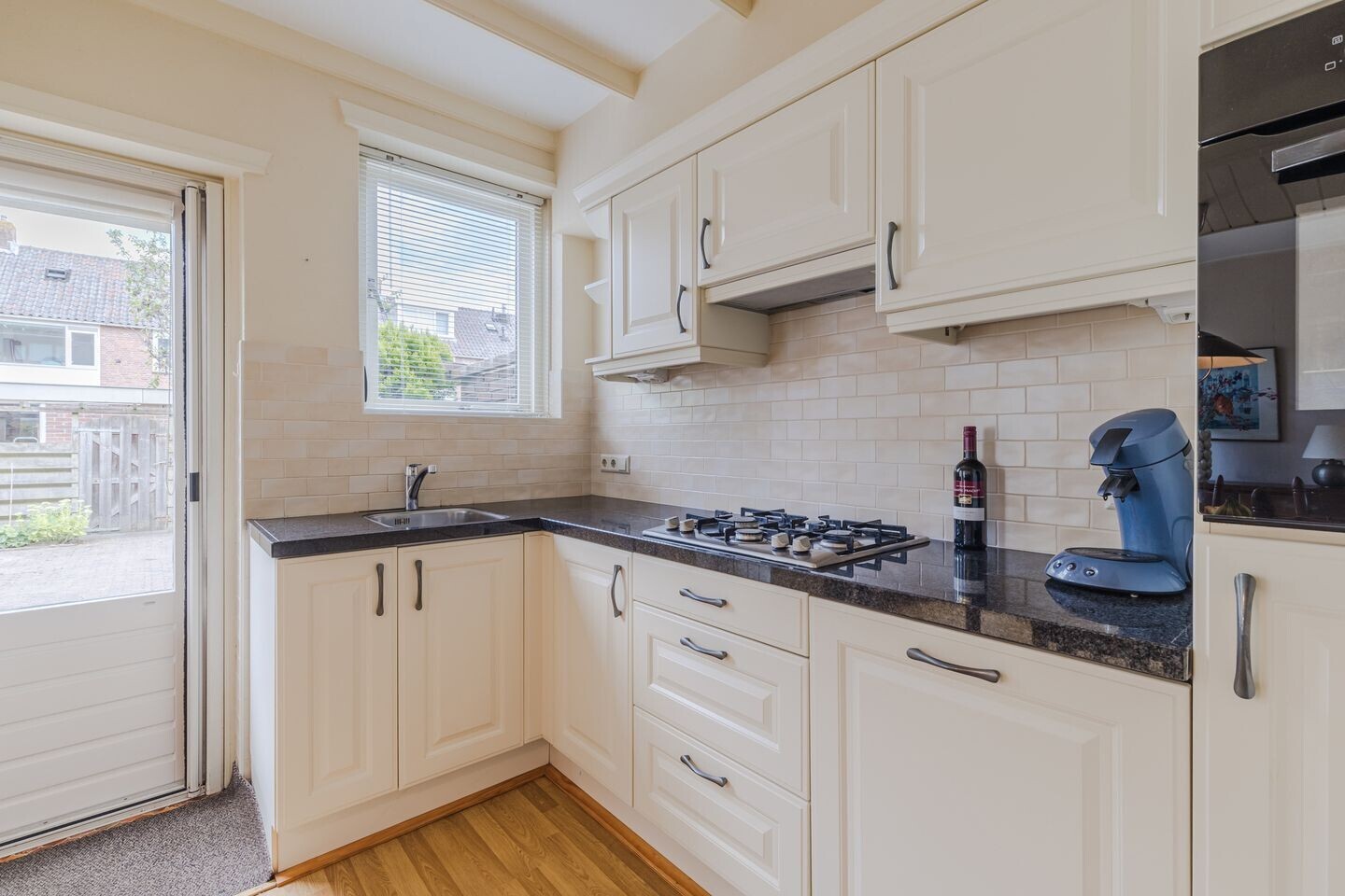Tussenwoning te koop: Plevierenlaan 32, Vinkeveen