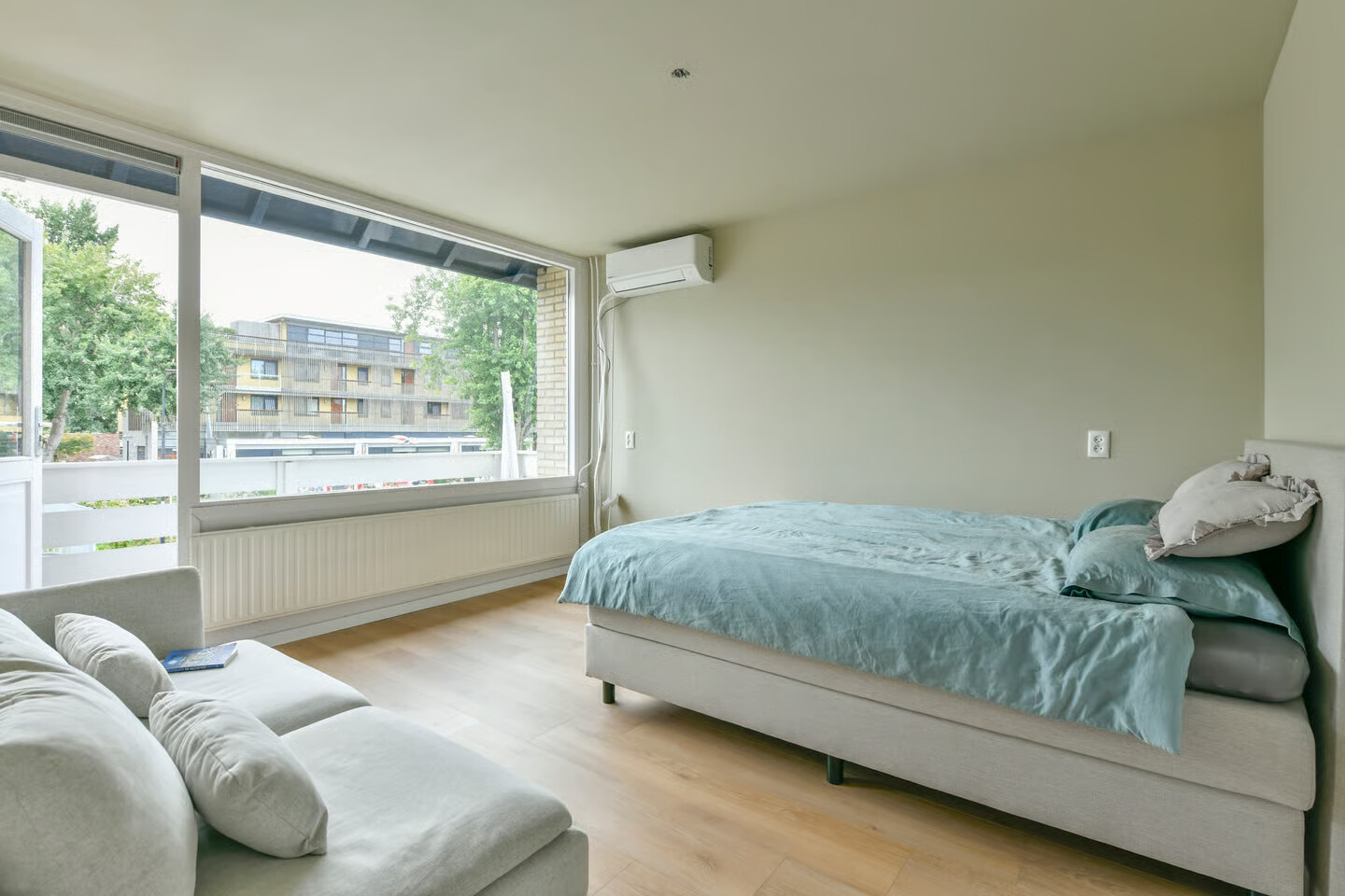Tussenwoning te koop: Pijlstaartlaan 8, Vinkeveen