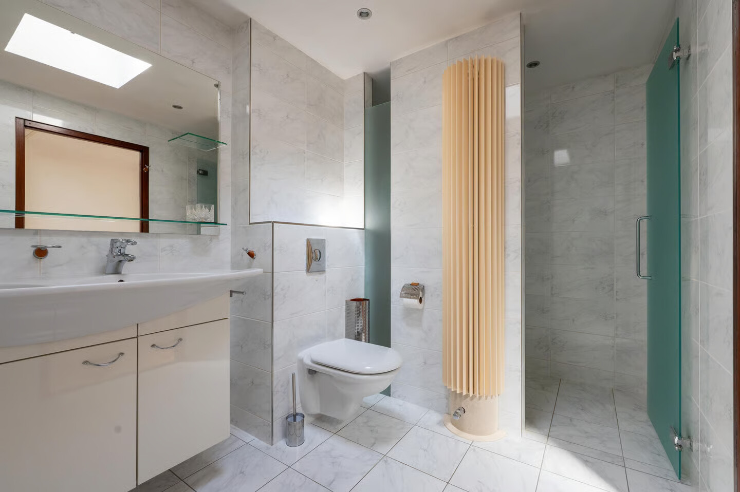 Tussenwoning te koop: Aetsveld 9, Vinkeveen