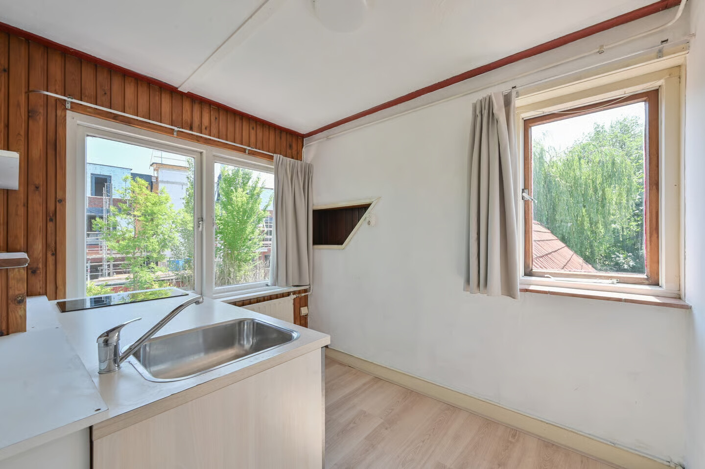 Vrijstaande woning te koop: Herenweg 37, Wilnis