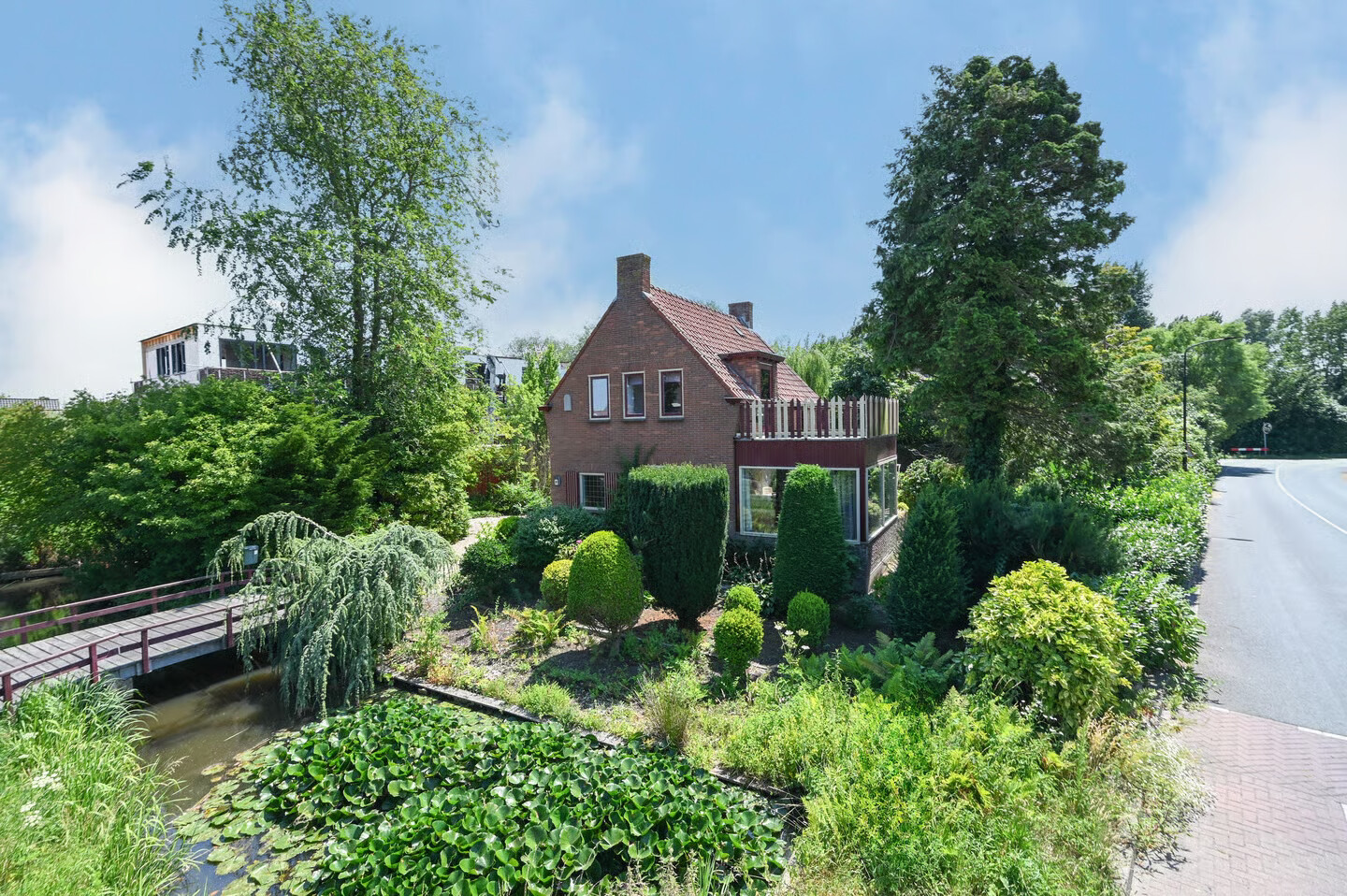 Vrijstaande woning te koop: Herenweg 37, Wilnis