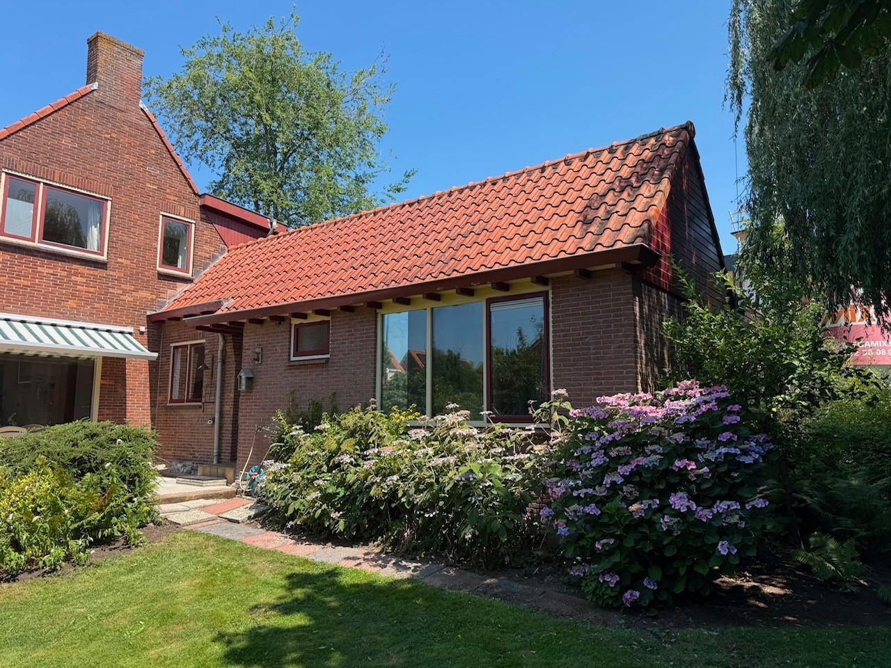 Vrijstaande woning te koop: Herenweg 37, Wilnis
