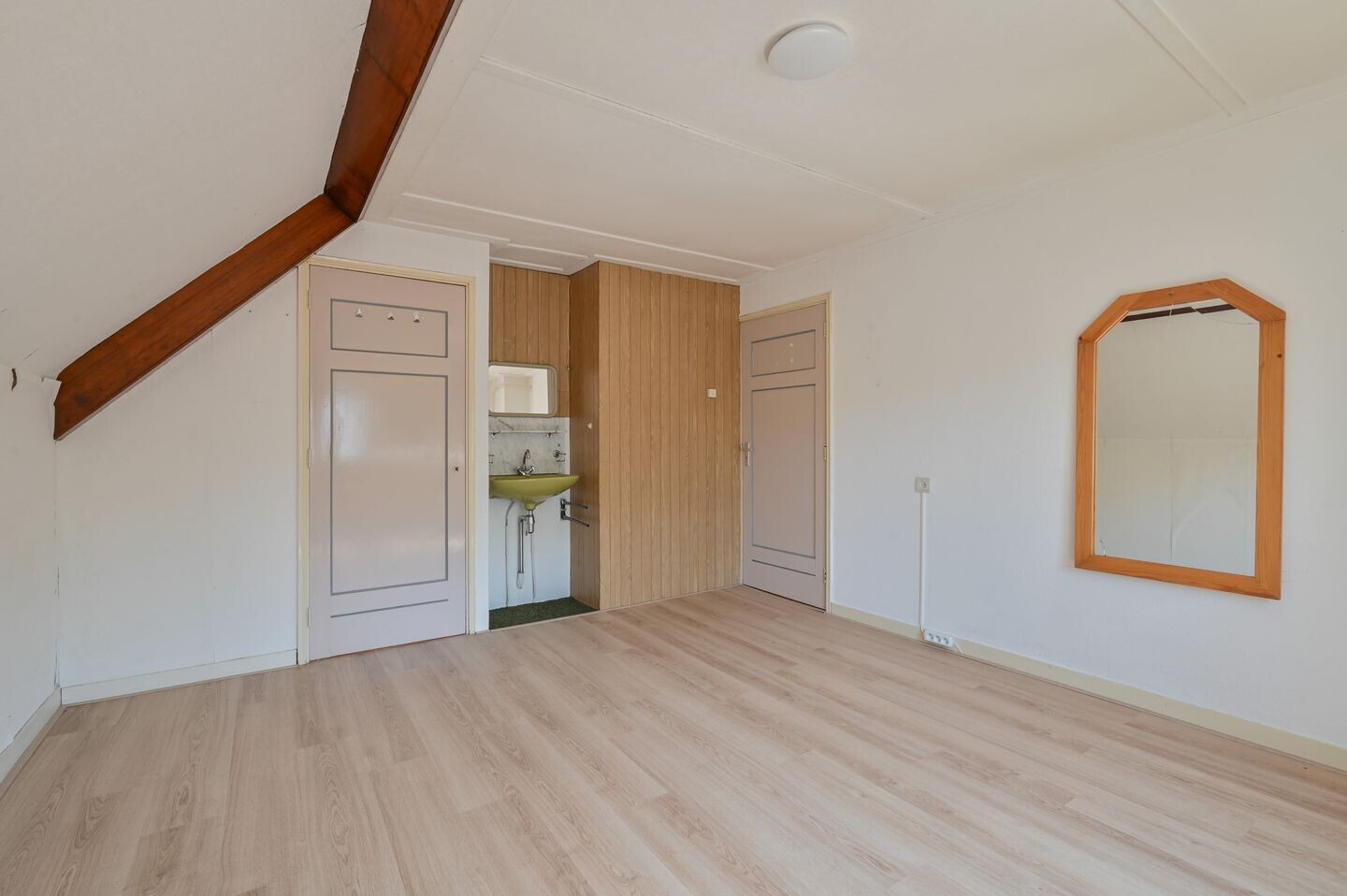 Vrijstaande woning te koop: Herenweg 37, Wilnis