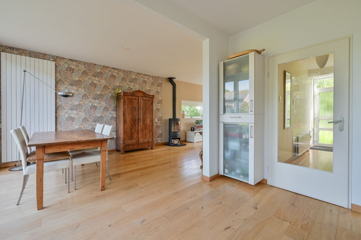 Hoekwoning te koop: Herenweg 185B, Wilnis