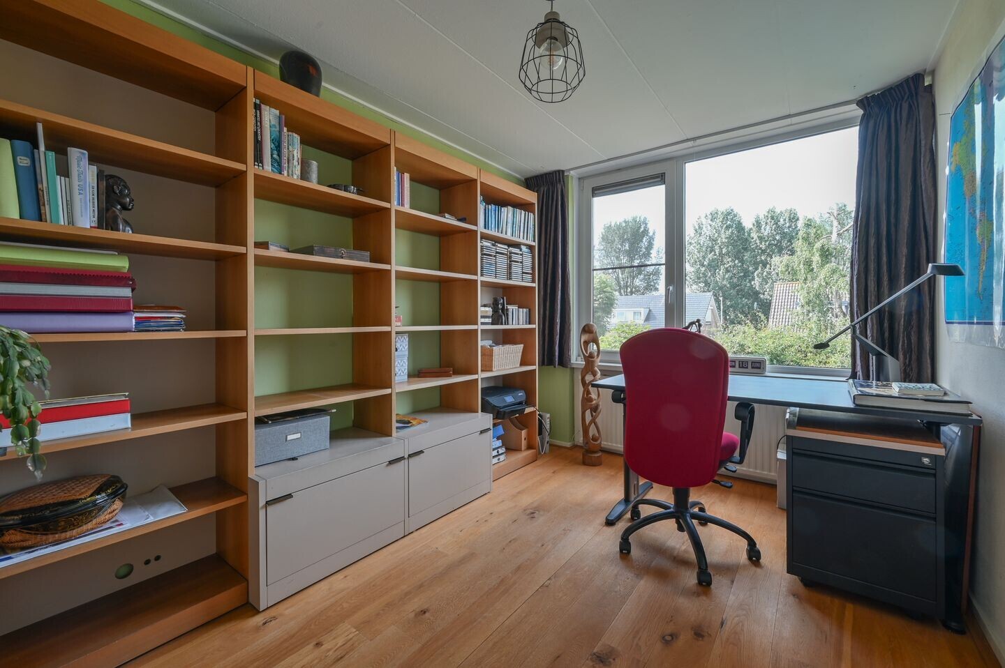 Hoekwoning te koop: Herenweg 185B, Wilnis