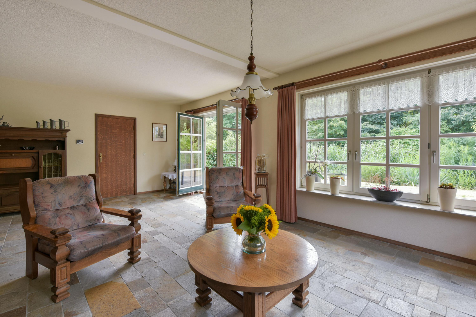 Vrijstaande woning te koop: Zorggras 11, Wilnis