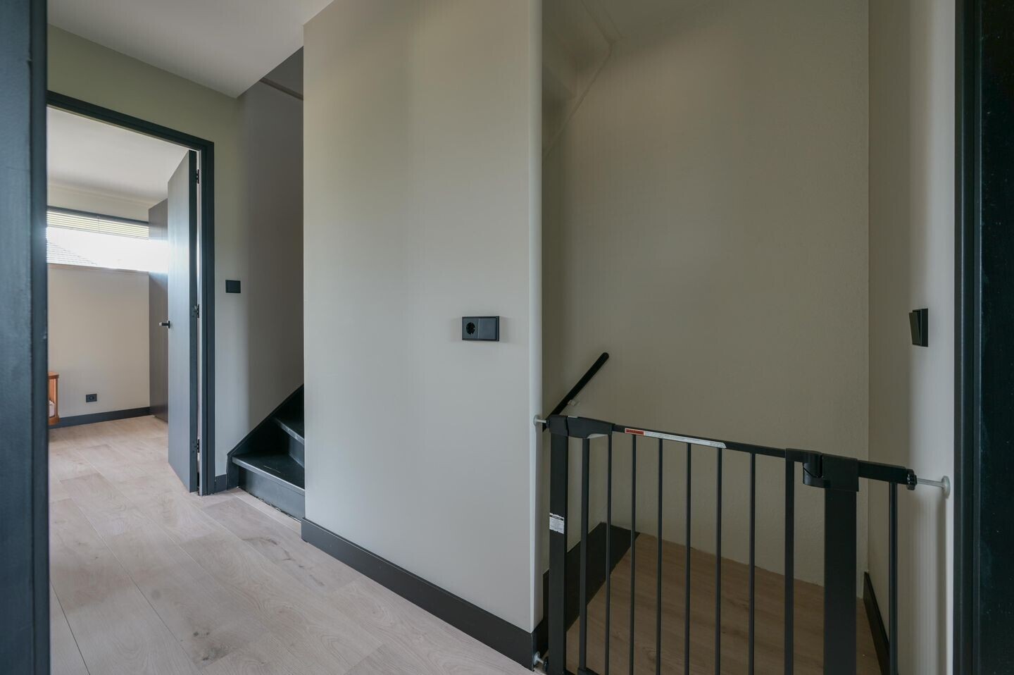 Tussenwoning te koop: Poldermeester 9, Wilnis
