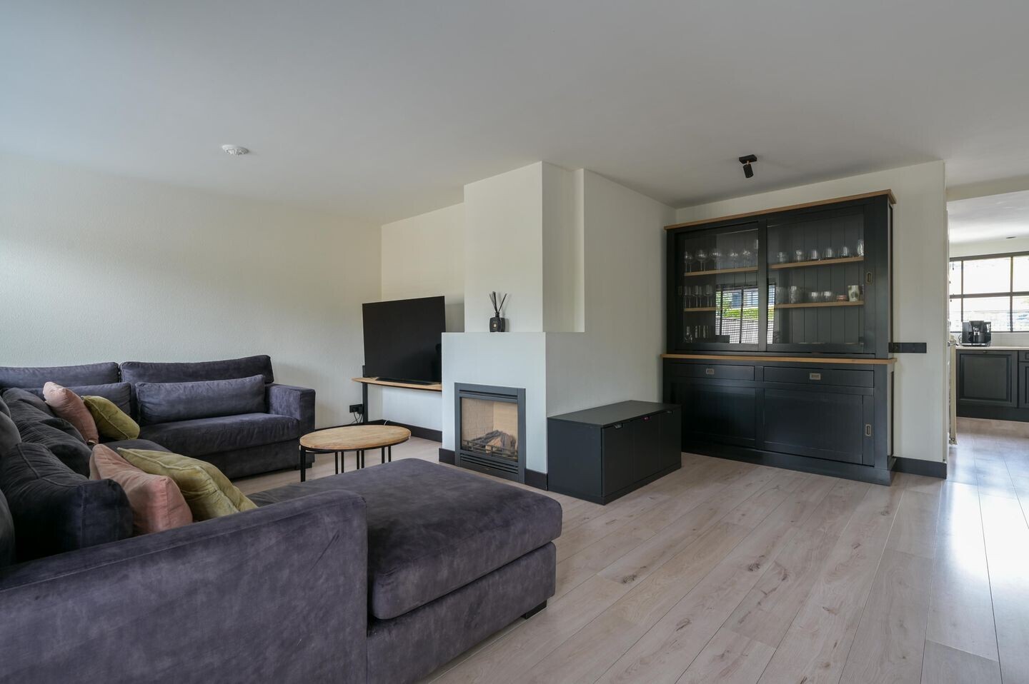 Tussenwoning te koop: Poldermeester 9, Wilnis