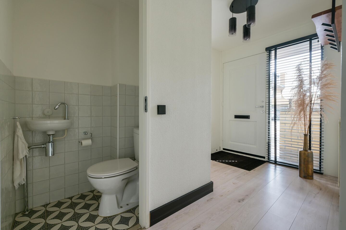 Tussenwoning te koop: Poldermeester 9, Wilnis