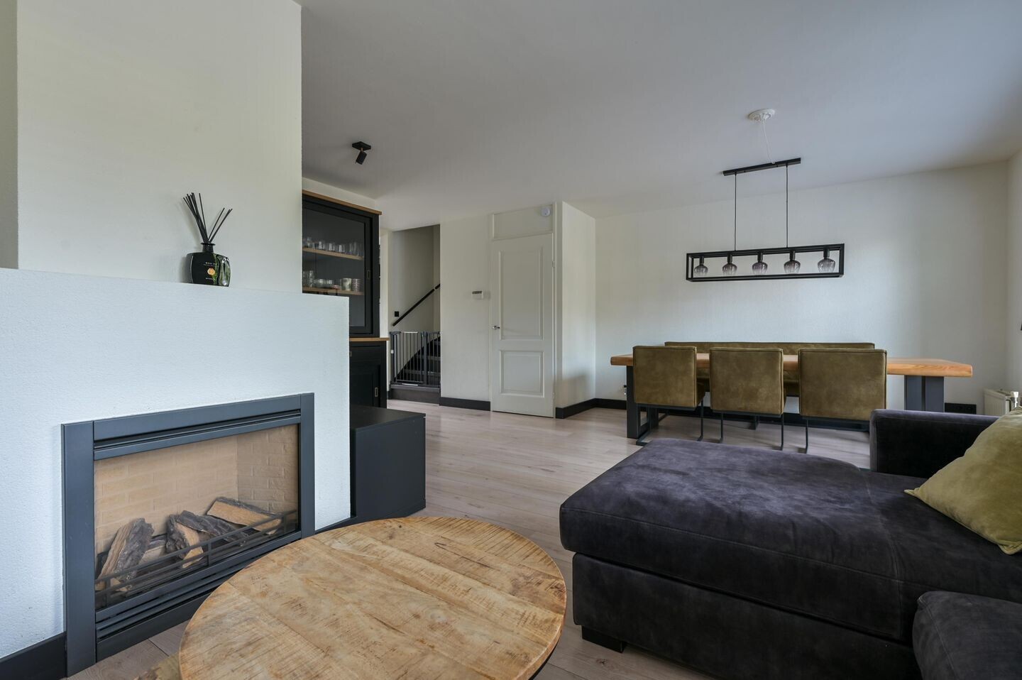 Tussenwoning te koop: Poldermeester 9, Wilnis