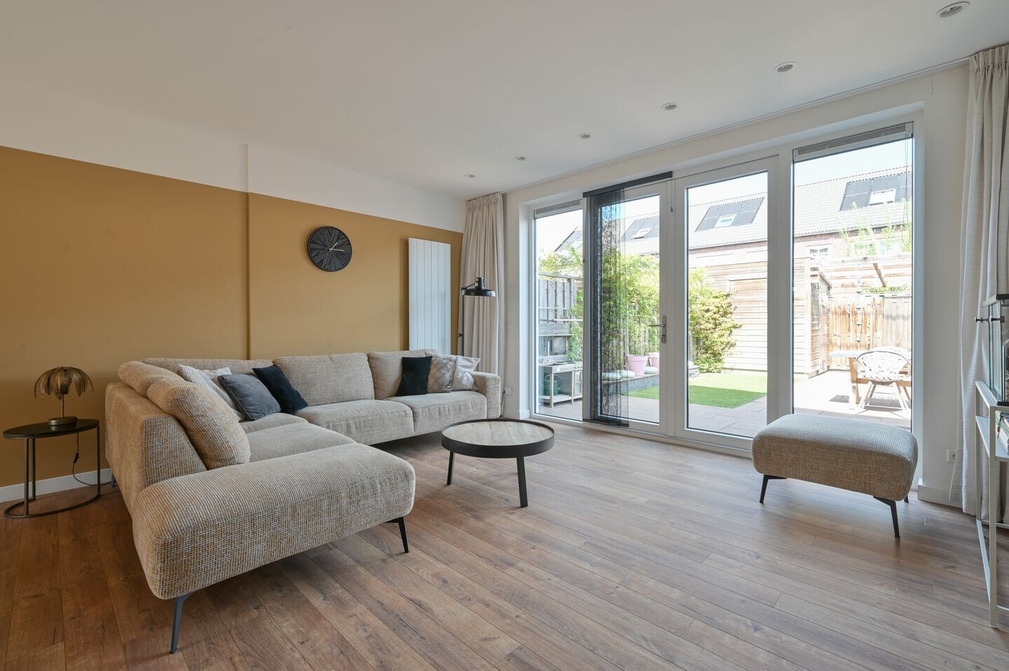 Tussenwoning te koop: Klompenmaker 18, Wilnis