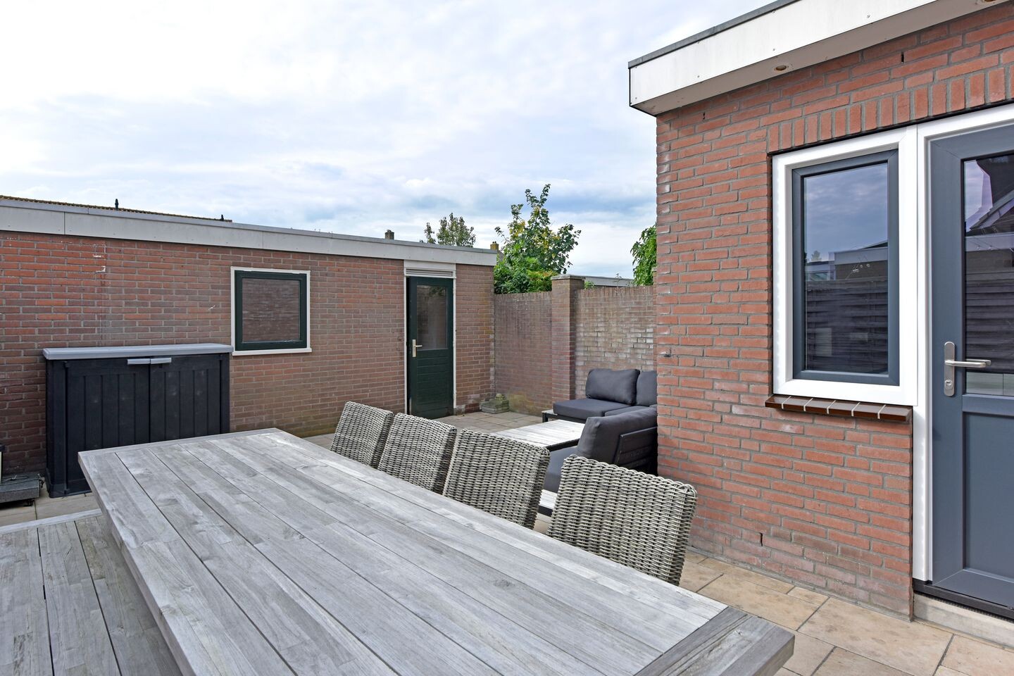 Tussenwoning te koop: Lijsterstraat 10, Woerdense Verlaat