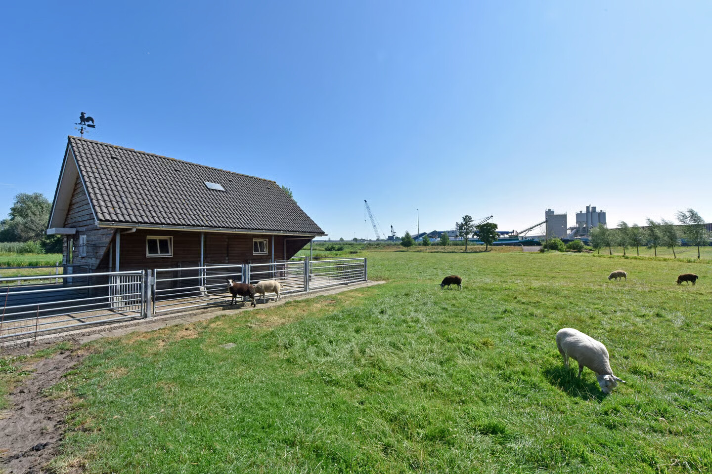 Vrijstaande woning te koop: Wielewaalstraat 18, Woerdense Verlaat