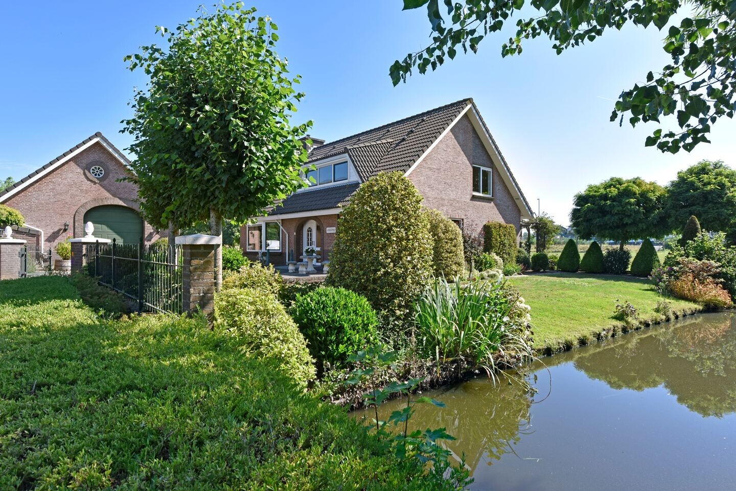 Vrijstaande woning te koop: Wielewaalstraat 18, Woerdense Verlaat