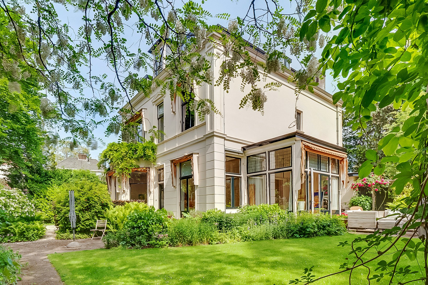 Vrijstaande woning te koop: Woudenbergseweg 11, Zeist
