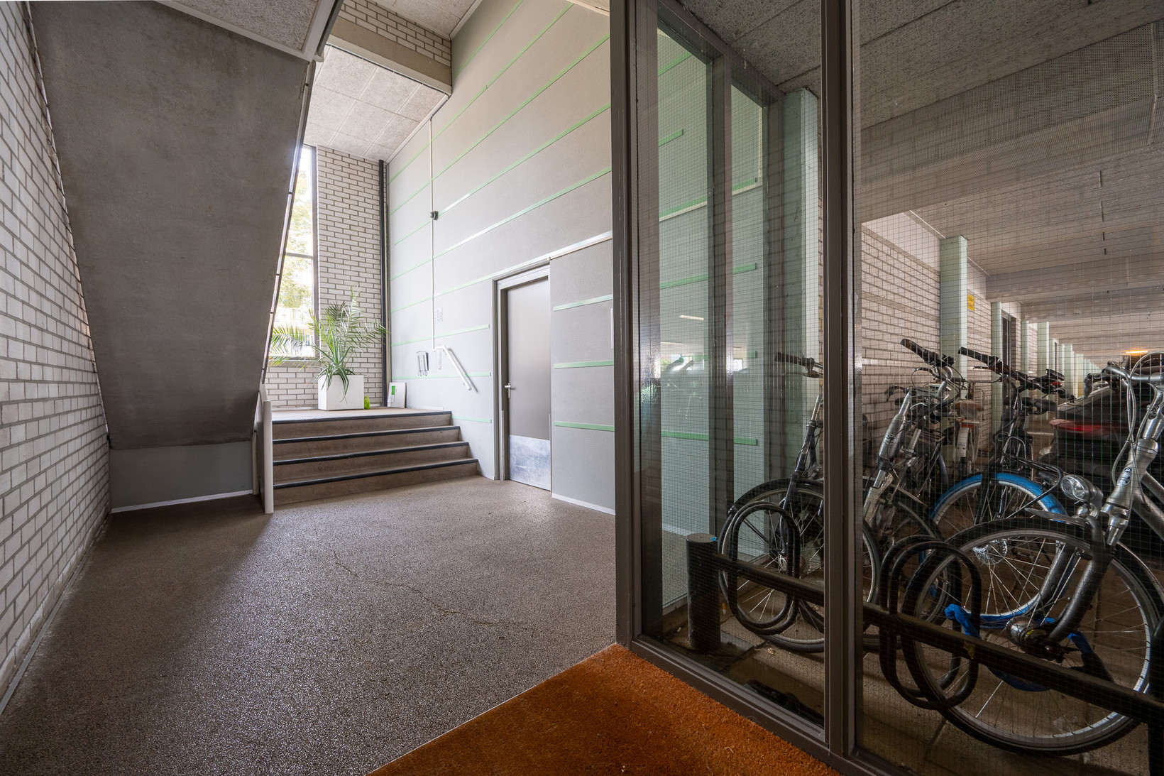 Appartement te koop: Antonlaan 332, Zeist