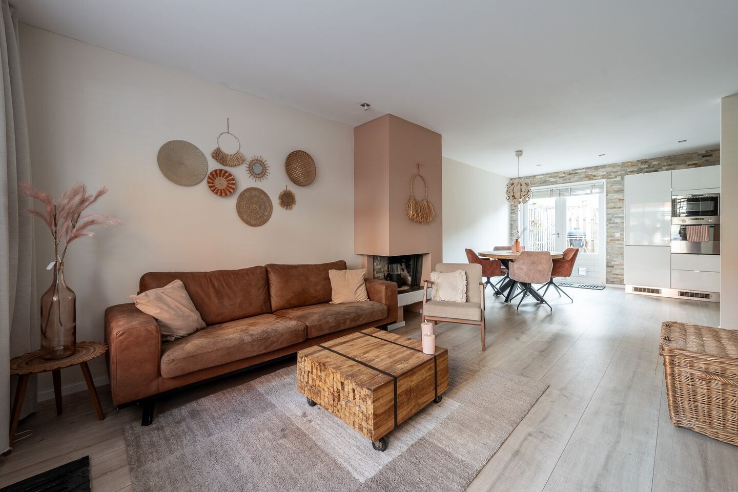 Tussenwoning te koop: Johan de Meesterstraat 6, Zeist