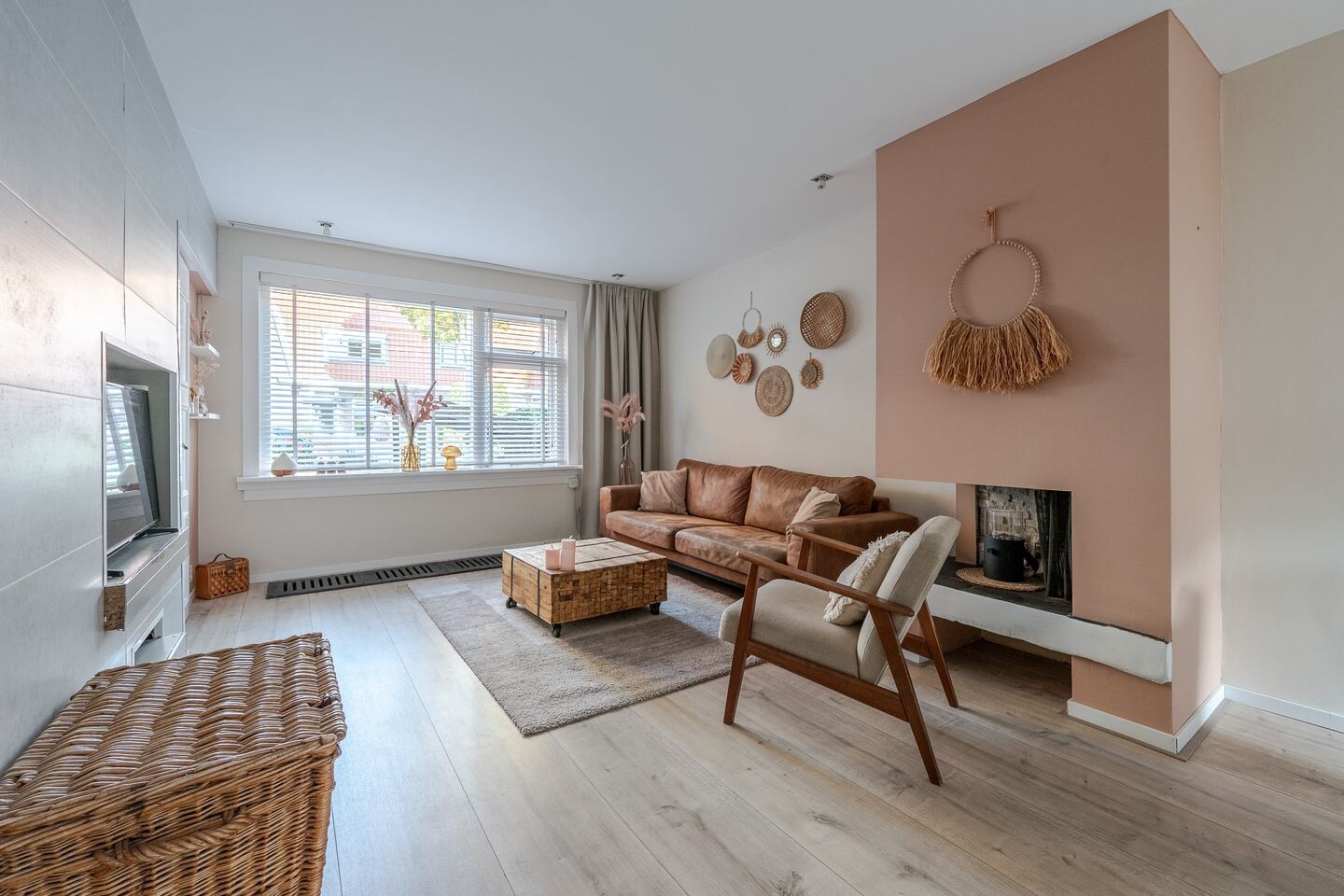 Tussenwoning te koop: Johan de Meesterstraat 6, Zeist