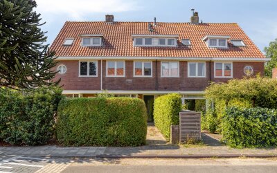 Laan van Bergen 27
