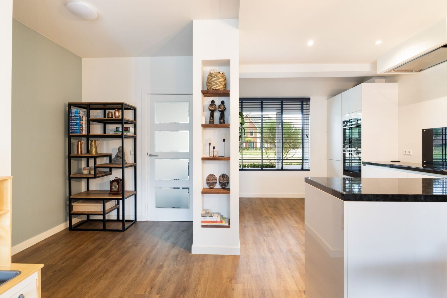 Tussenwoning te koop: Nijenheim 6039, Zeist