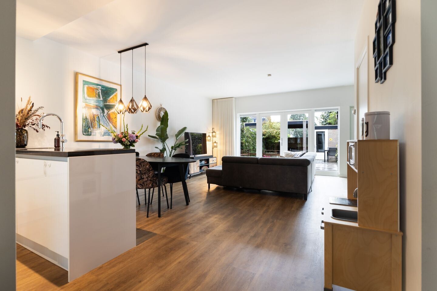 Tussenwoning te koop: Nijenheim 6039, Zeist