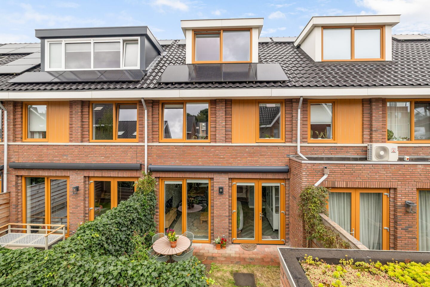 Tussenwoning te koop: Zeister Eng 40, Zeist
