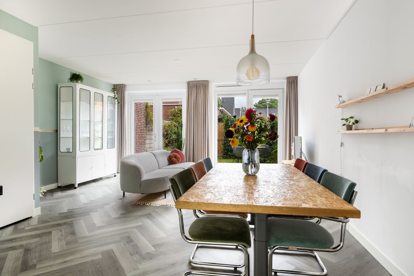 Tussenwoning te koop: Zeister Eng 40, Zeist