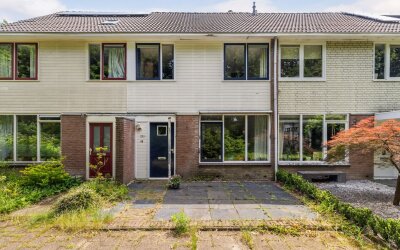 Crosestein 3326