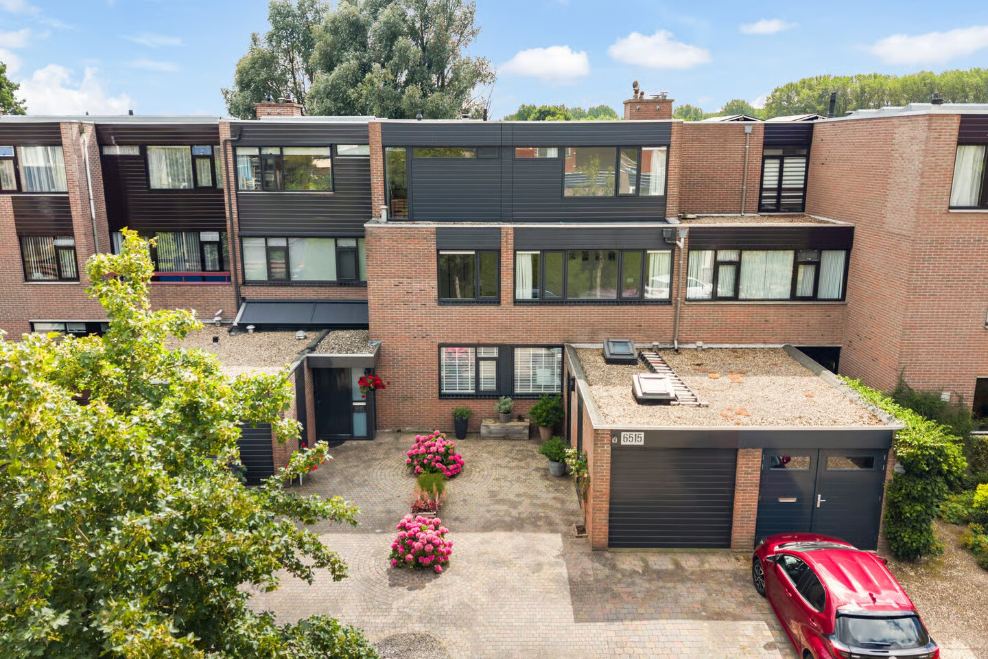 Tussenwoning te koop: Brugakker 6515, Zeist