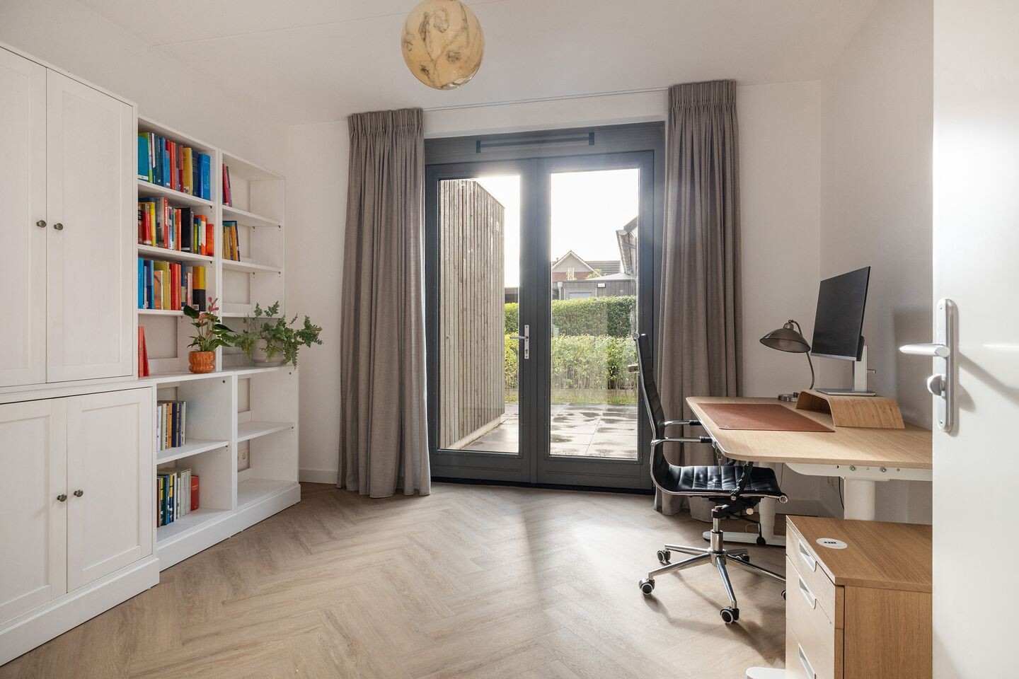 Tussenwoning te koop: Roggeakker 87, Zeist