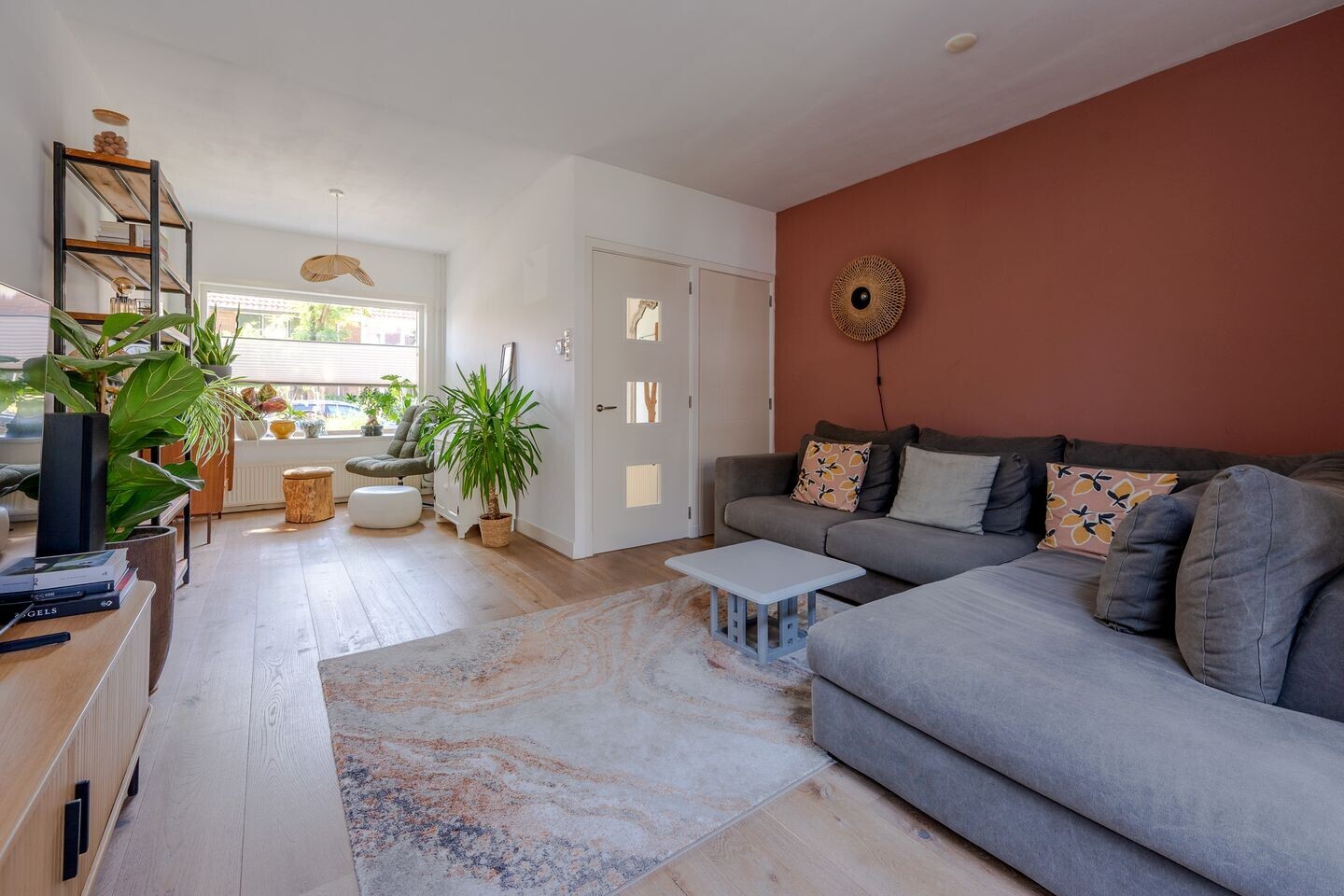 Hoekwoning te koop: Nepveulaan 81, Zeist