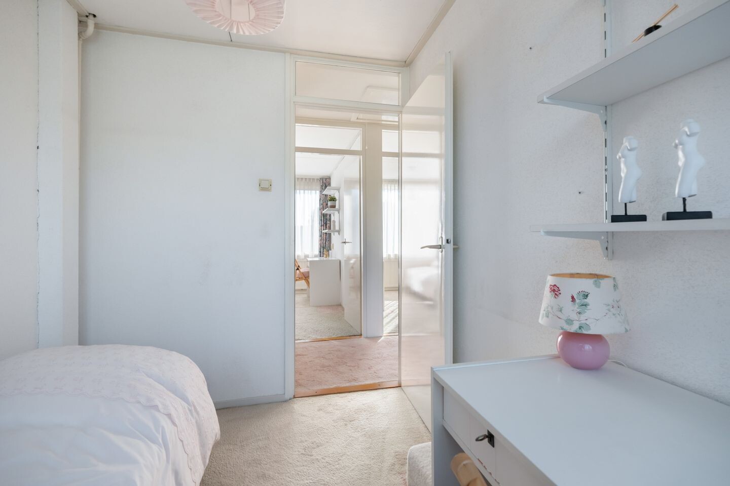 Tussenwoning te koop: Churchill-laan 31, Zeist