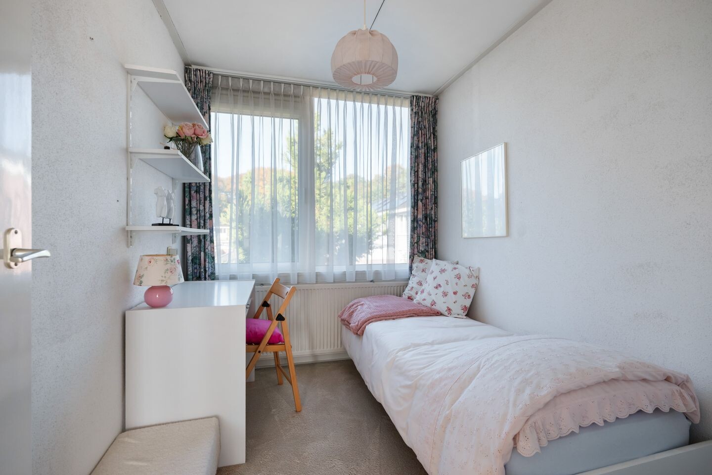 Tussenwoning te koop: Churchill-laan 31, Zeist