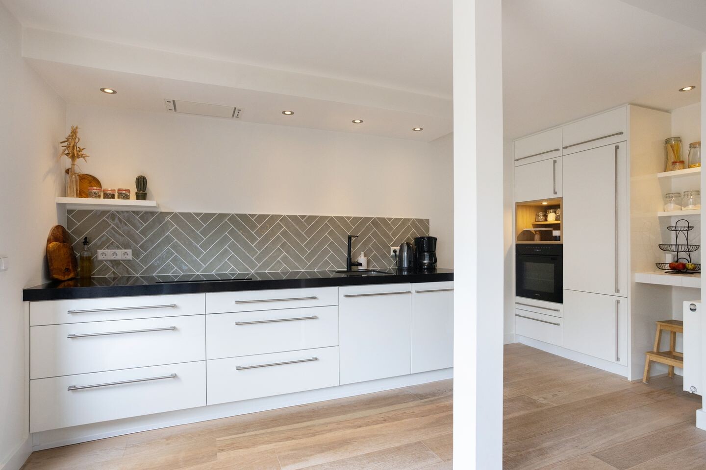 Tussenwoning te koop: Hannie Schaftlaan 13, Zeist