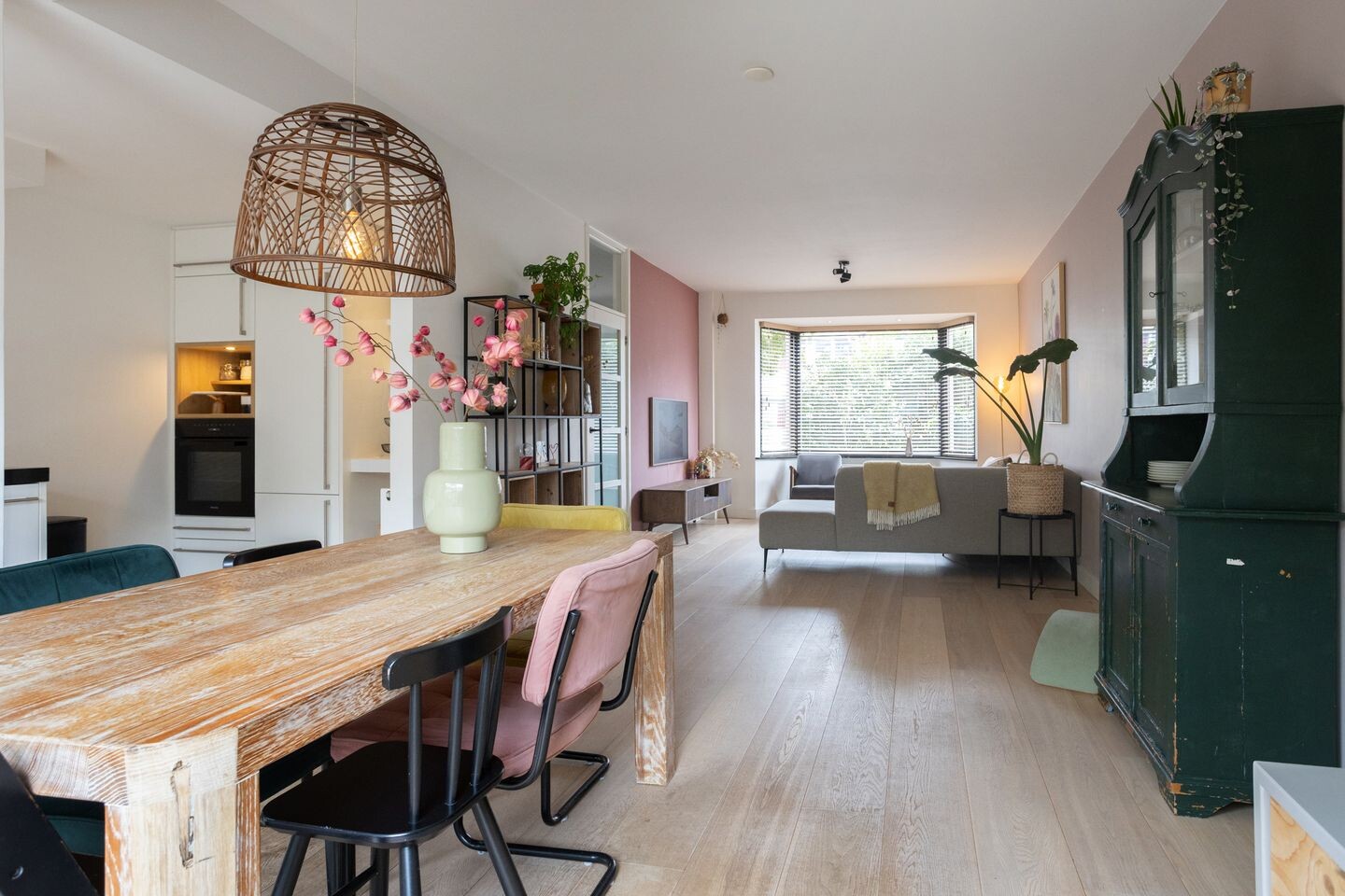 Tussenwoning te koop: Hannie Schaftlaan 13, Zeist